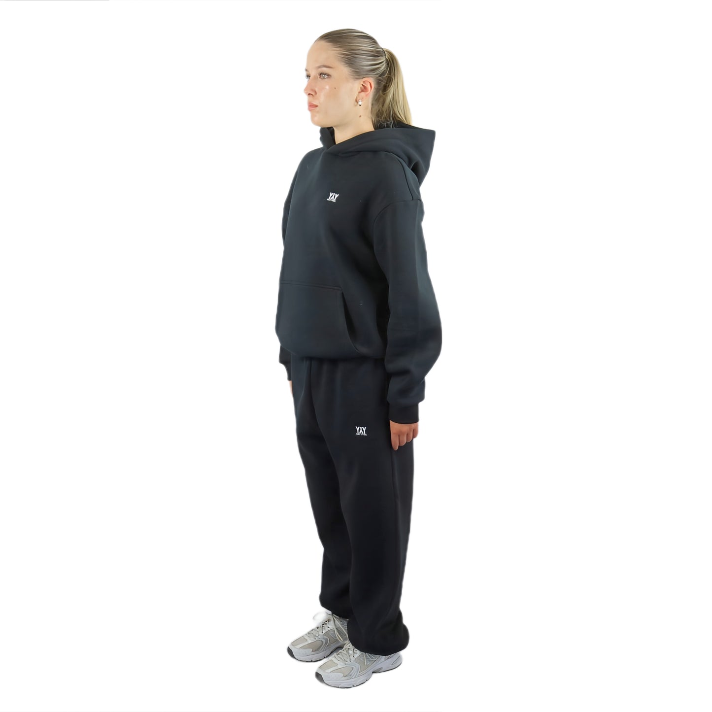 HOODIE BLACK