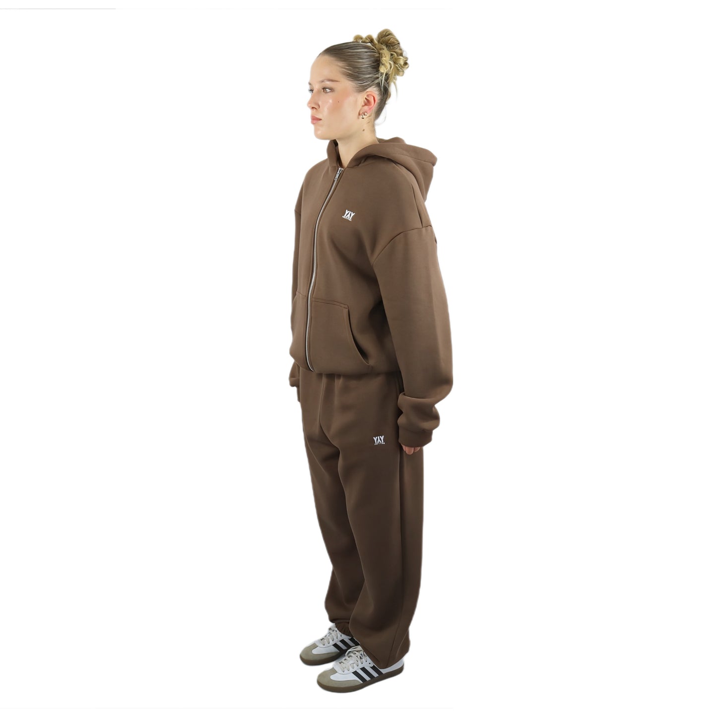 ZIP- HOODIE CHOCOLATE BROWN