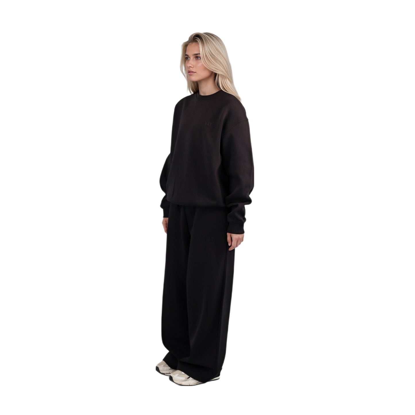 CREW NECK LOOSE FIT BLACK